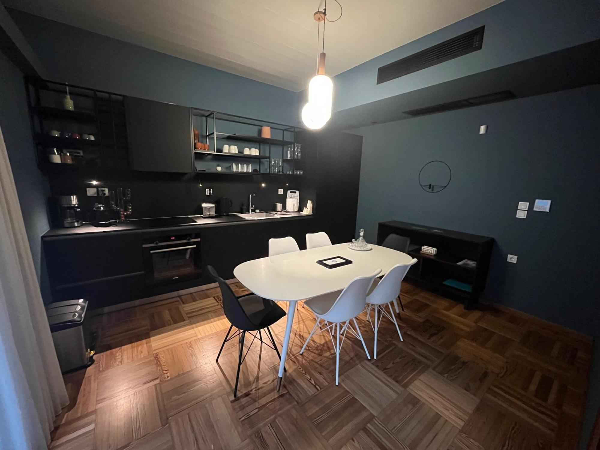 The H Experience Boutique Apartments Атина Екстериор снимка
